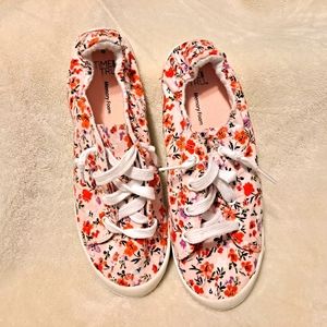 Pink floral Time & Tru shoes